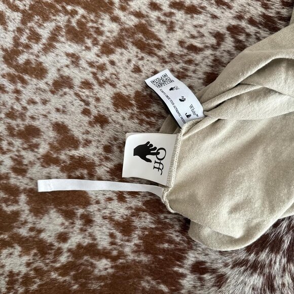 Off-White Men's Cream and Tan T-shirt - Picture 4 of 4